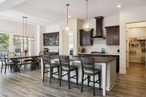 752 Summerbrooke Circle, Eagan, MN 55123