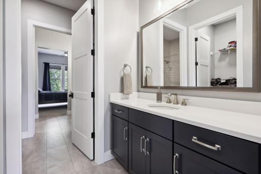 752 Summerbrooke Circle, Eagan, MN 55123