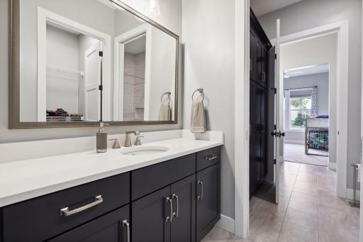 752 Summerbrooke Circle, Eagan, MN 55123