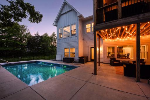 752 Summerbrooke Circle, Eagan, MN 55123