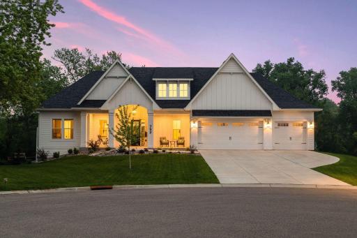 752 Summerbrooke Circle, Eagan, MN 55123