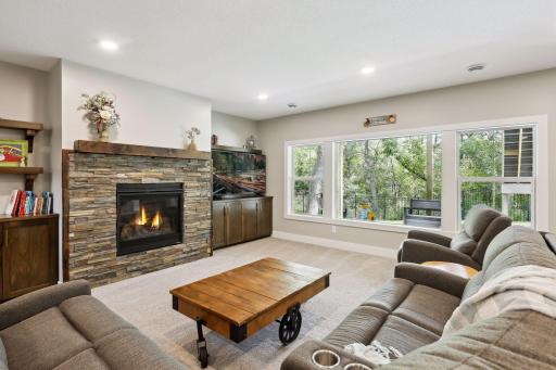 752 Summerbrooke Circle, Eagan, MN 55123