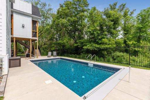 752 Summerbrooke Circle, Eagan, MN 55123