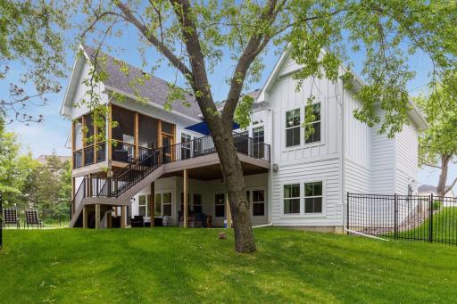 752 Summerbrooke Circle, Eagan, MN 55123