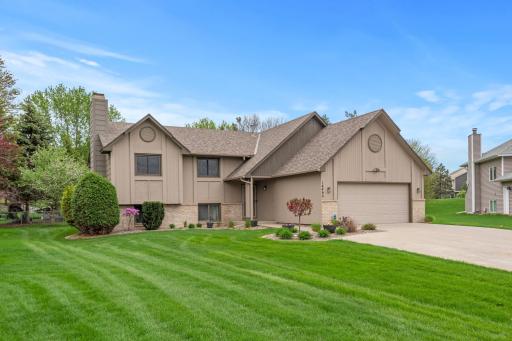 14490 Crescent Circle, Rosemount, MN 55068