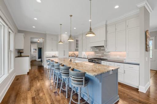 95 Smith Avenue, Wayzata, MN 55391