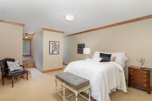 12711 Riverview Road, Eden Prairie, MN 55347