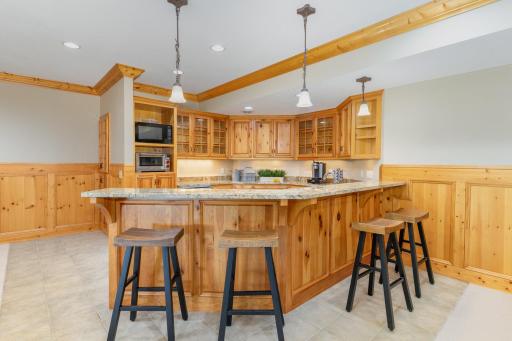 12711 Riverview Road, Eden Prairie, MN 55347