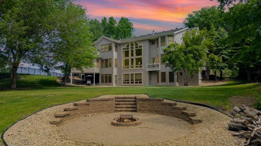 12711 Riverview Road, Eden Prairie, MN 55347