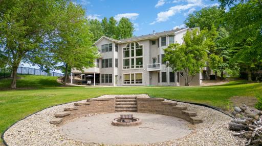 12711 Riverview Road, Eden Prairie, MN 55347