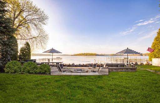 3146 Island View Drive, Mound, MN 55364