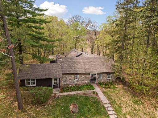 585A Ferndale Road N, Wayzata, MN 55391
