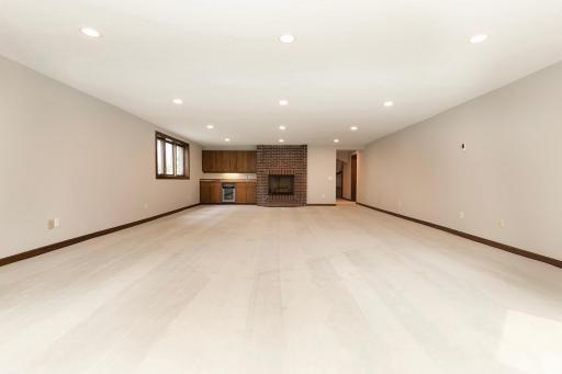 5890 Boulder Bridge Lane, Excelsior, MN 55331