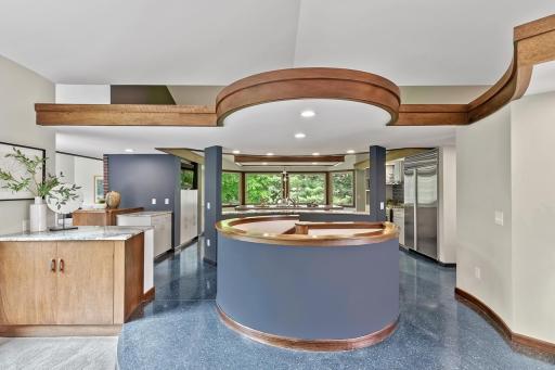 5890 Boulder Bridge Lane, Excelsior, MN 55331