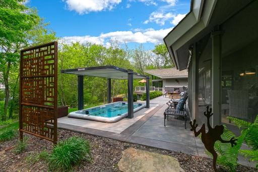 5890 Boulder Bridge Lane, Excelsior, MN 55331