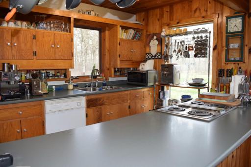 27405 110th Avenue NW, Newfolden, MN 56738