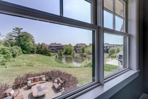 11 Crescent Lane, Saint Paul, MN 55127