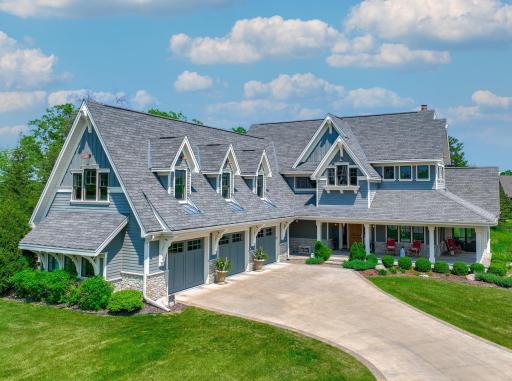 11 Crescent Lane, Saint Paul, MN 55127