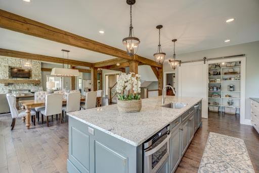 11 Crescent Lane, Saint Paul, MN 55127