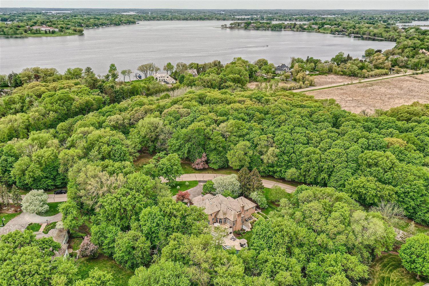 1370 French Creek Drive - Web Quality - 005 - 08 Exterior Rear.jpg