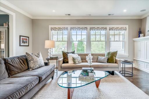 5232 Duncraig Road, Edina, MN 55436