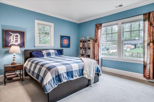 5232 Duncraig Road, Edina, MN 55436