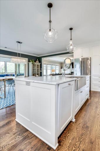 5232 Duncraig Road, Edina, MN 55436