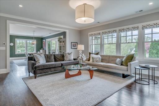 5232 Duncraig Road, Edina, MN 55436