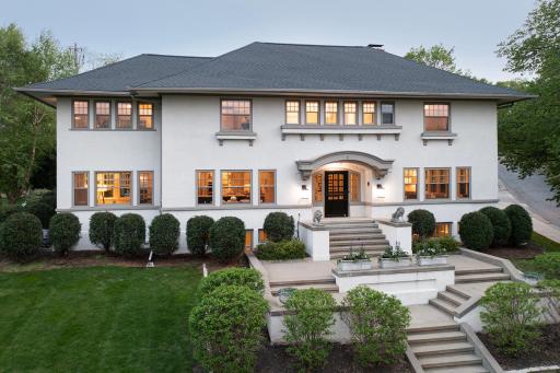 57 Groveland Terrace, Minneapolis, MN 55403