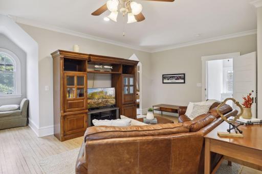 This is a pleasant spot to watch movies or sporting events.
