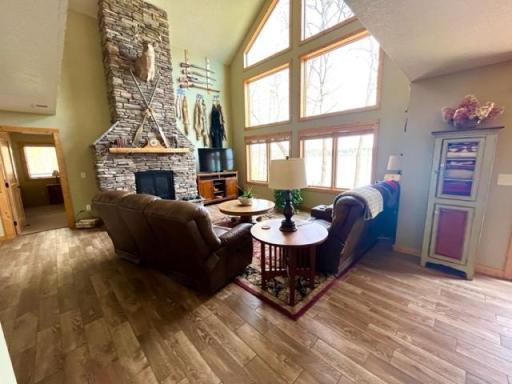 36595 Daybreak Drive, Cohasset, MN 55721