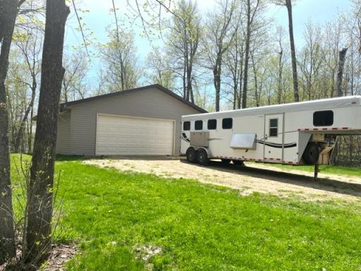 36595 Daybreak Drive, Cohasset, MN 55721