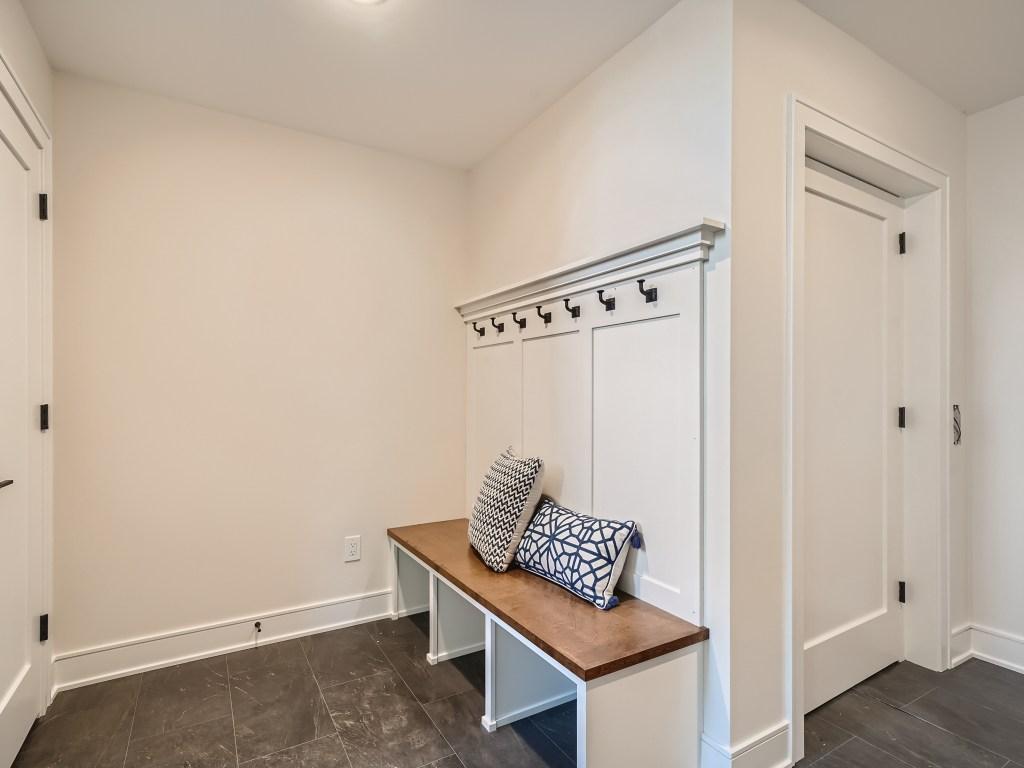 40 Lower Level Mudroom.jpg