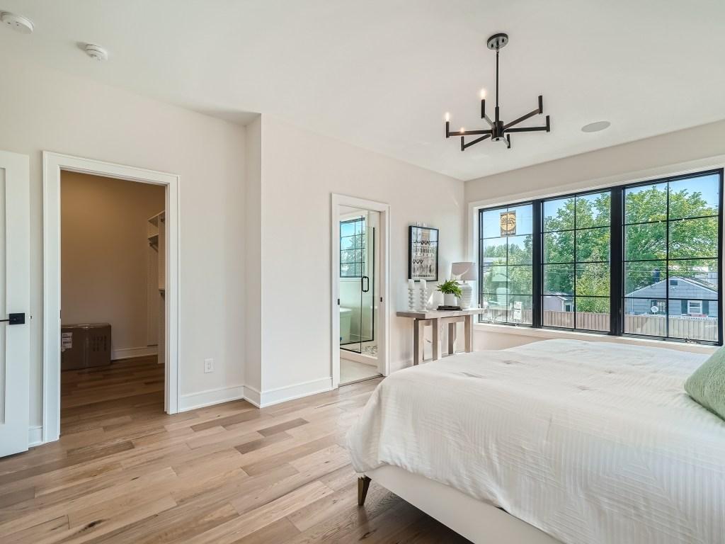 19 Primary Bedroom.jpg