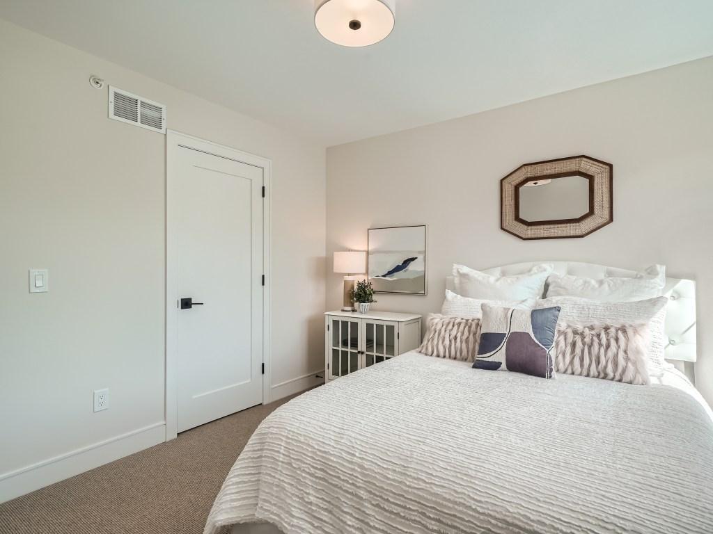 27 2nd Floor Bedroom.jpg
