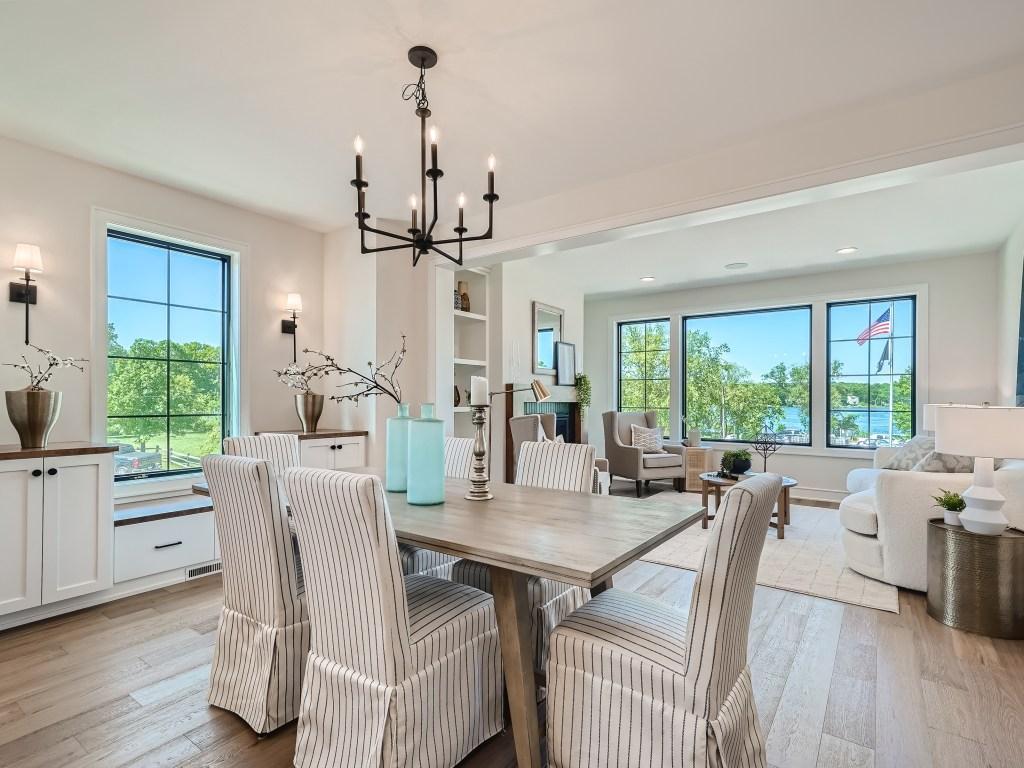 05 Dining Room.jpg