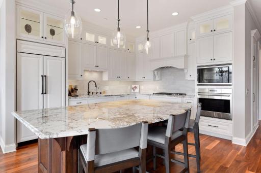 935 Lake Street E, 303, Wayzata, MN 55391