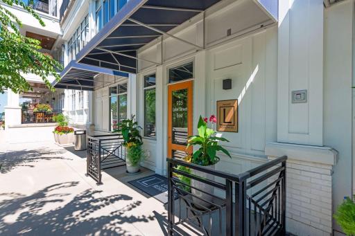The Landing Residences are located in the heart of the charming lakeside village of Wayzata