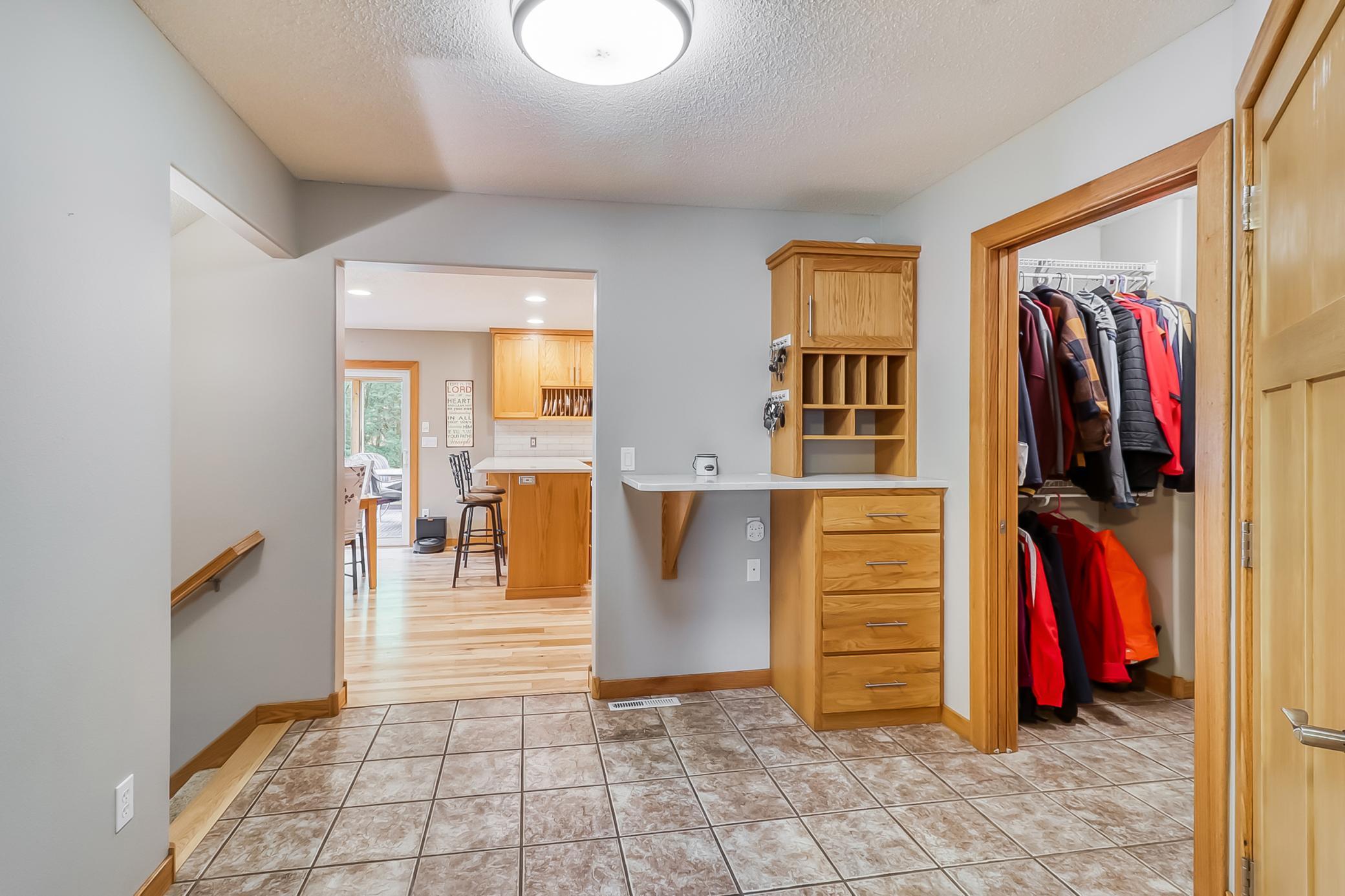 Mudroom
Walk-in Closet