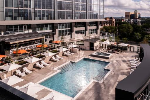 255 Hennepin Avenue, 3204, Minneapolis, MN 55401