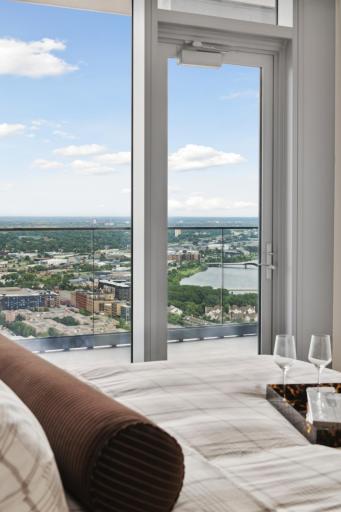 255 Hennepin Avenue, 3204, Minneapolis, MN 55401
