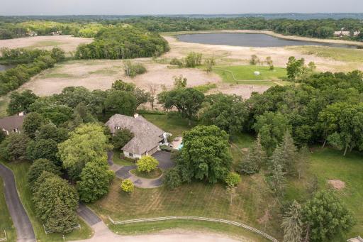 1000 Old Crystal Bay Road, Wayzata, MN 55391
