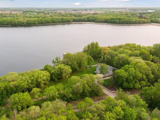 6905 N Shore Drive, Rockford, MN 55373