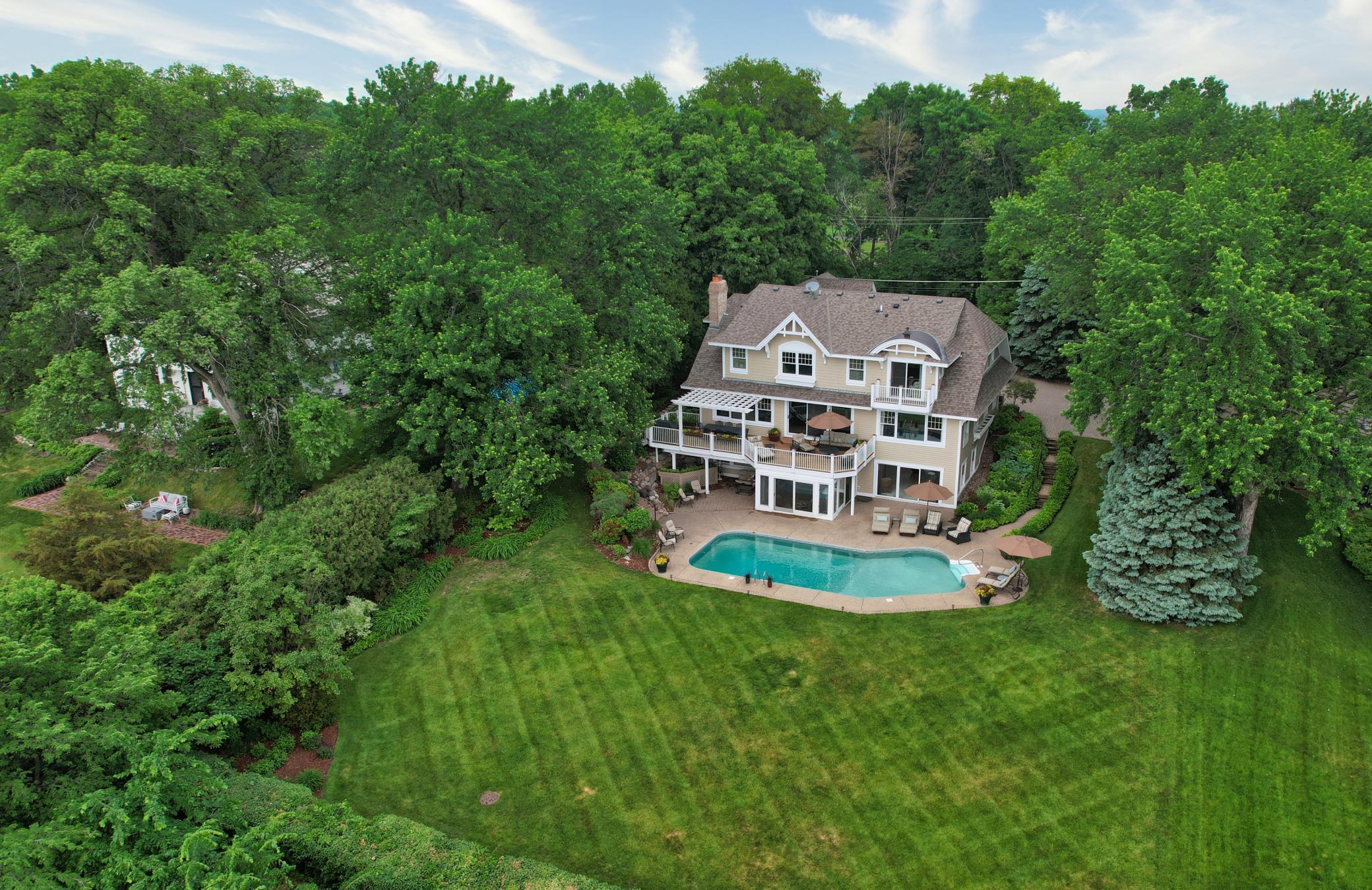 The home is set on a gorgeous 0.54 acre homesite