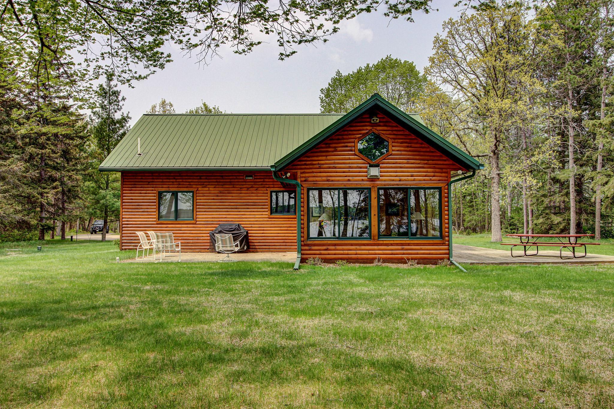 Sunroom and Patio.jpg