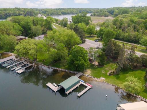 20080 Minnetonka Boulevard, Excelsior, MN 55331