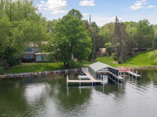 20080 Minnetonka Boulevard, Excelsior, MN 55331
