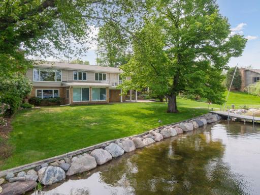 20080 Minnetonka Boulevard, Excelsior, MN 55331