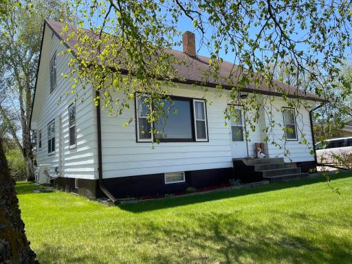 Photo for 912 3rd Street NE, Roseau, MN 56751 - Listing #6374325 912 3rd Street NE, Roseau, MN 56751