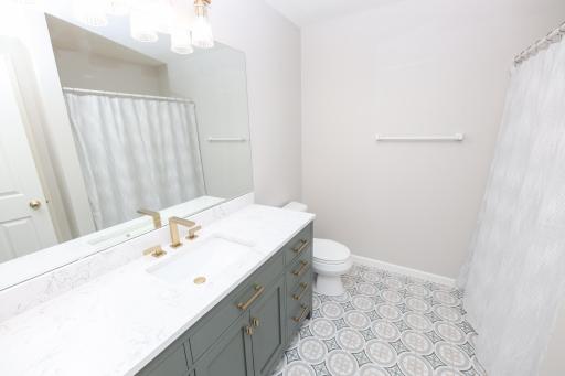 2710 Le Homme Dieu Heights NE, Alexandria, MN 56308